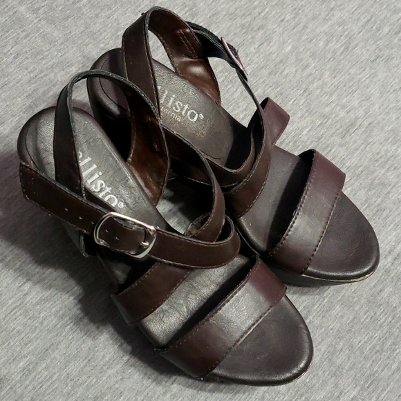 Y2K Early 2000's Callisto Strappy Chocolate Brown Faux Leather Wedge Heels - Picture 5 of 17